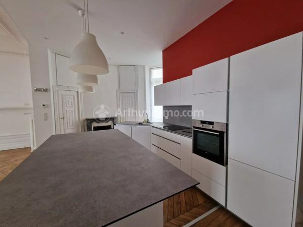 Location Appartement 4 pièces 131 m2 à Clermont-Ferrand
