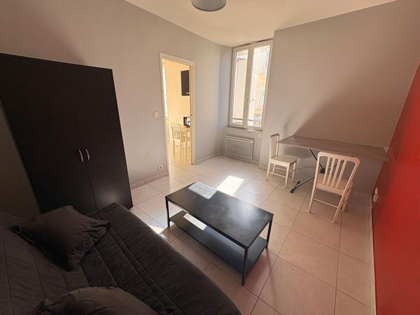 Appartement Laval 1 pièce(s) meublé de 17.81 m2