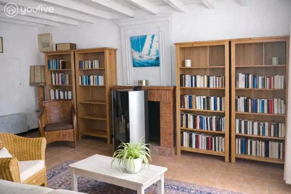 Maison charentaise de caractère – Emplacement privilégié à Meschers-sur-Gironde