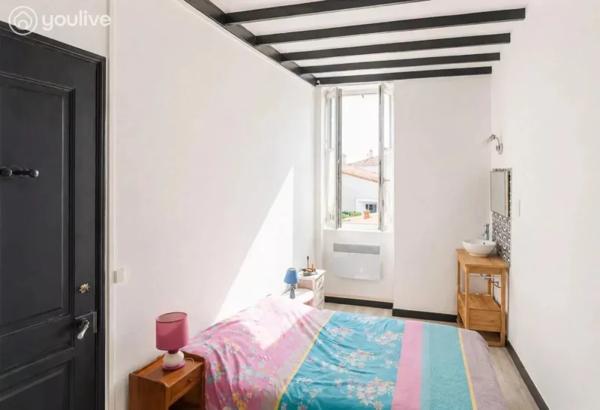 Maison charentaise de caractère – Emplacement privilégié à Meschers-sur-Gironde