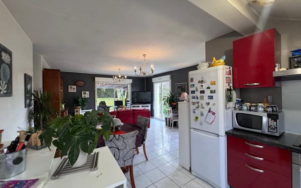 Maison à vendre    4 pièces • 72,76 m2 Plounévez-Quintin