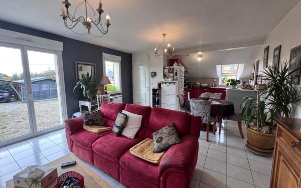 Maison à vendre    4 pièces • 72,76 m2 Plounévez-Quintin