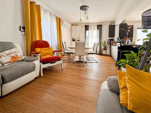 Maison Bedarrides 6 pièce(s) 135 m2