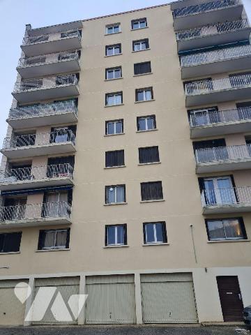 Avenue du Général Patton venez visiter cet appartement lumineux de 78m², situé au 5ème étage , ...