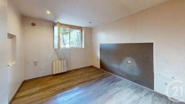 Appartement F2 à vendre  3 pièces - 55,38 m 2   IVRY SUR SEINE  - 94