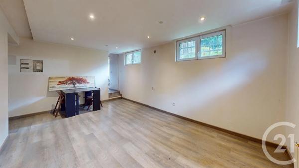 Appartement F2 à vendre  3 pièces - 55,38 m 2   IVRY SUR SEINE  - 94