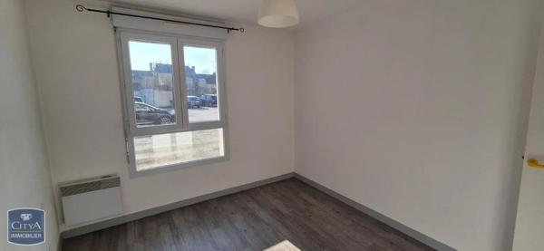 Appartement à louer 2 pièces 34.6m² Laval (53000)