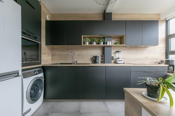 Appartement
         2 pièces
        - 53 m² Exclusivité 553 000 € *