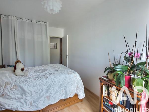 Appartement à vendre 4 pièces 77 m² Évry