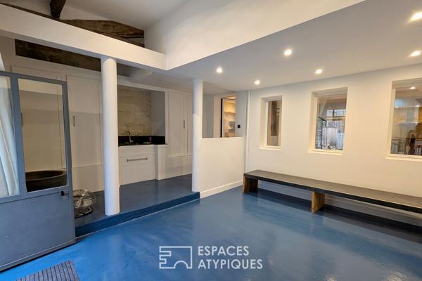 La maison meublée de type loft aux Chartrons