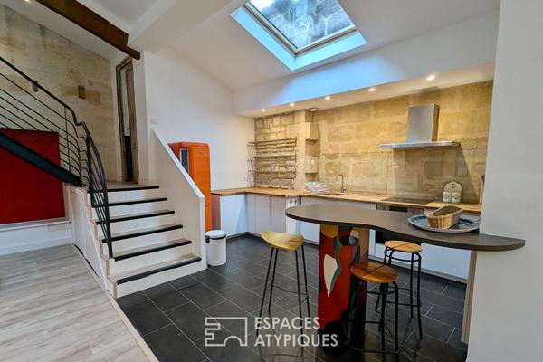 La maison meublée de type loft aux Chartrons