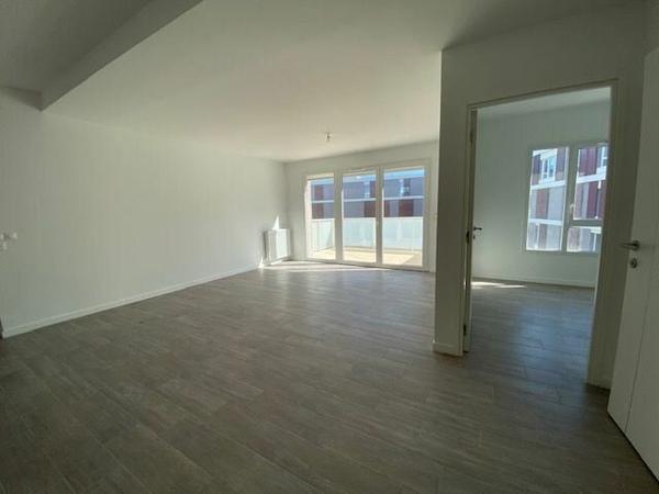 Appartement à vendre  4 pièces •  Monteux