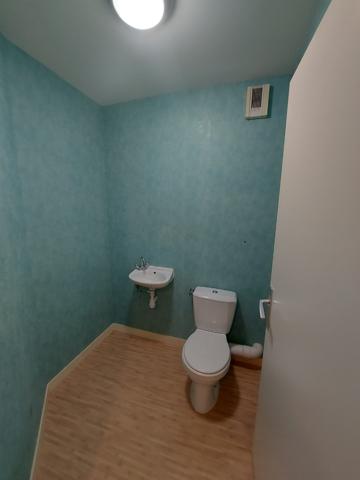 Quartier les Minimes : spacieux T3 avec terrasse et garage boxé