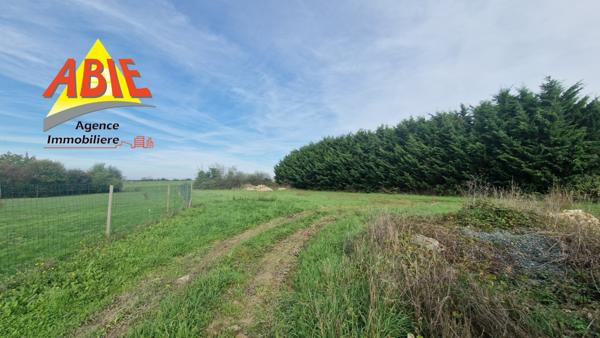 Terrain à batir  1640 m²