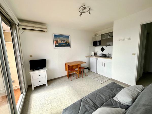 STUDIO A LOUER meublé 15.50 m²