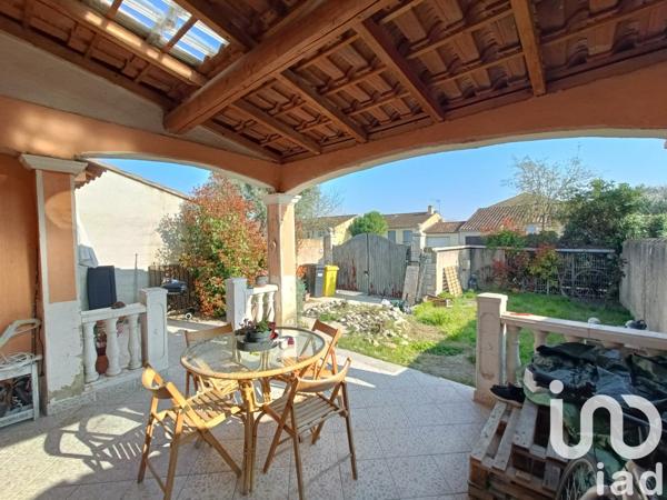 Maison 5 pièces de 104 m² à Entraigues-sur-la-Sorgue (84320)