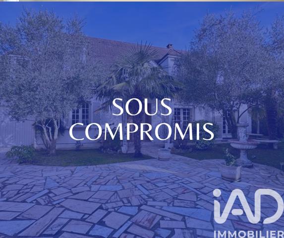 Maison à vendre 8 pièces 195 m² Pontault-Combault