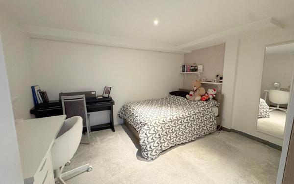 Maison à vendre    4 pièces •  Drancy