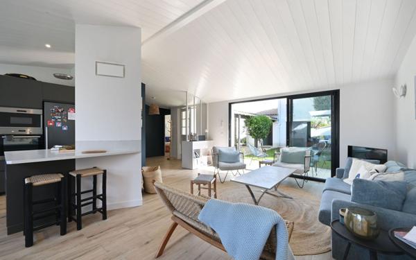 Maison à vendre    6 pièces •  Les Portes-en-Ré