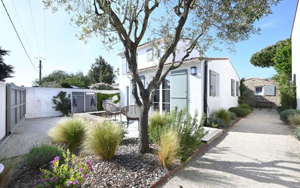 Maison à vendre    6 pièces •  Les Portes-en-Ré
