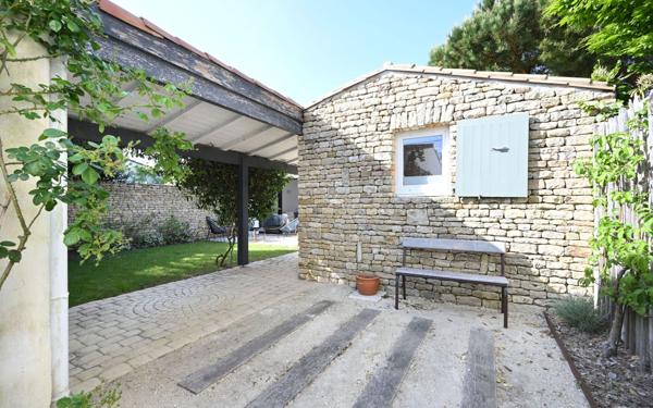 Maison à vendre    6 pièces •  Les Portes-en-Ré