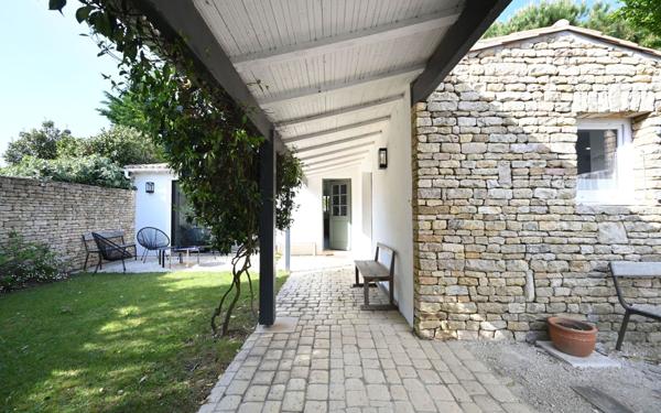 Maison à vendre    6 pièces •  Les Portes-en-Ré