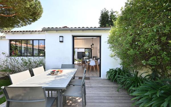 Maison à vendre    6 pièces •  Les Portes-en-Ré