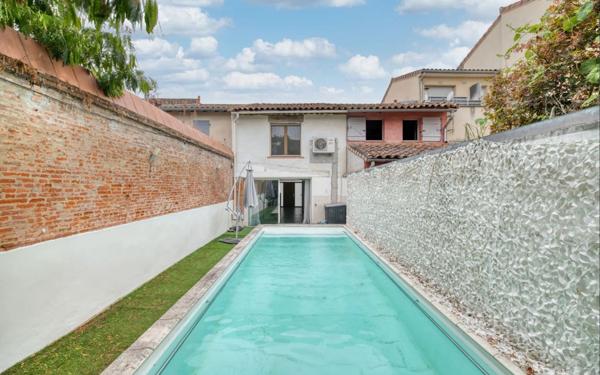 Maison à vendre    3 pièces • 84 m2 Grenade