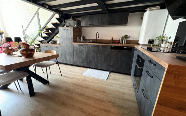 Appartement à vendre    3 pièces • 81,49 m2 Toulouse