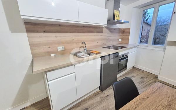 Maison à vendre    2 pièces •  Saint-Laurent-sur-Manoire