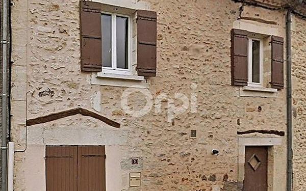 Maison à vendre    2 pièces •  Saint-Laurent-sur-Manoire