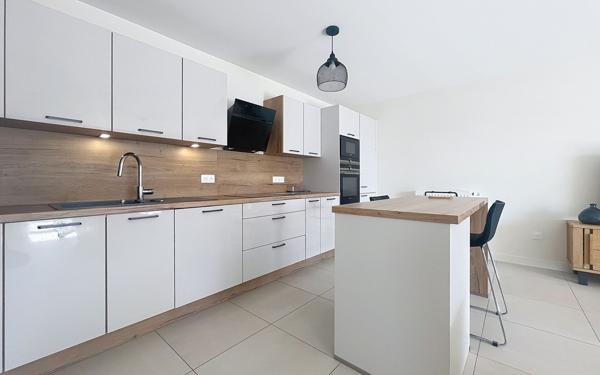 Appartement à vendre    3 pièces •  La Rochelle