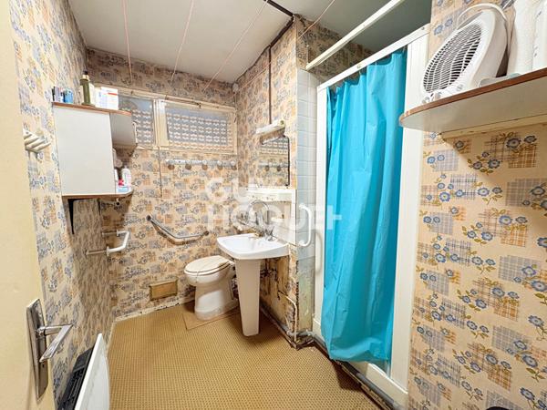 EXCLUSIVITE SUR CHAMBERY RARE MAISON T4- 700 M² JARDIN AU CALME