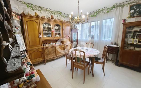 Immeuble à vendre    3 pièces •  Coulounieix-Chamiers