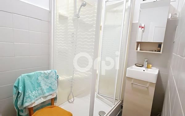 Immeuble à vendre    3 pièces •  Coulounieix-Chamiers