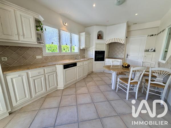 Maison à vendre 6 pièces 231 m² Saint-Avertin