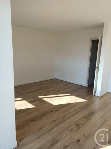 Appartement F3 à vendre  3 pièces - 78,32 m2 CHILLY MAZARIN - 91
