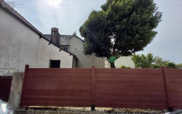 Maison de ville à vendre à Carhaix-Plouguer dans le Finistère (29270), ref : 29066-1086554