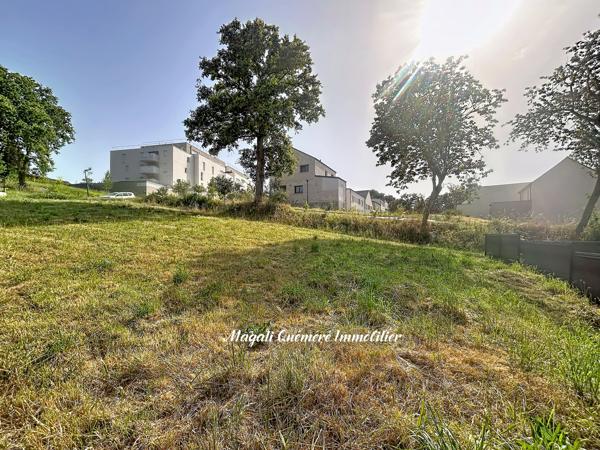 Terrain viabilisé libre de constructeur 405 m²