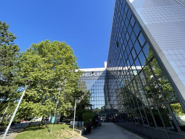 Bureaux fonctionnels à louer à Nanterre - Loyer compétitif