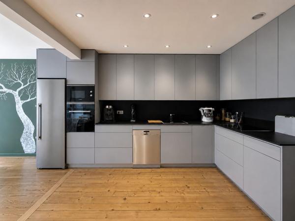LA ROCHE-SUR-FORON – Grand T3 de 107 m², pièce de vie XXL en hypercentre