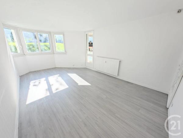Appartement F3 à vendre  3 pièces - 67 m 2   VILLEMOMBLE  - 93