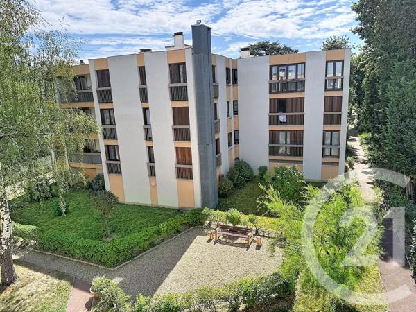 Appartement F3 à vendre  3 pièces - 67 m 2   VILLEMOMBLE  - 93