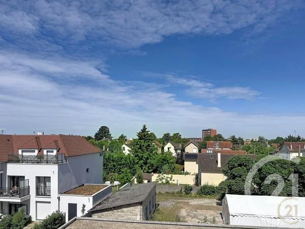 Appartement F3 à vendre  3 pièces - 67 m 2   VILLEMOMBLE  - 93