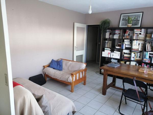 T2 à rafraichir - Quartier BELLEVUE