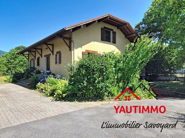 CRANVES-SALES – Maison 243 m² – Terrain 860 m² – 5 chambres – Possibilité 2 appartements – Grand garage
