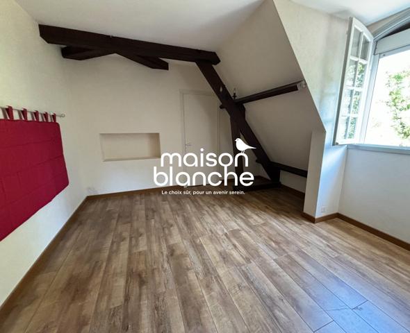 Prunier / Bouchemaine, Maison familiale de type 8