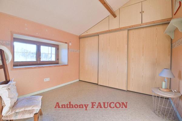 Maison Mareuil Sur Lay Dissais 7 pièce(s) 188 m2