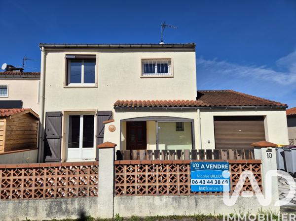 Maison à vendre 4 pièces 96 m² Aiguefonde