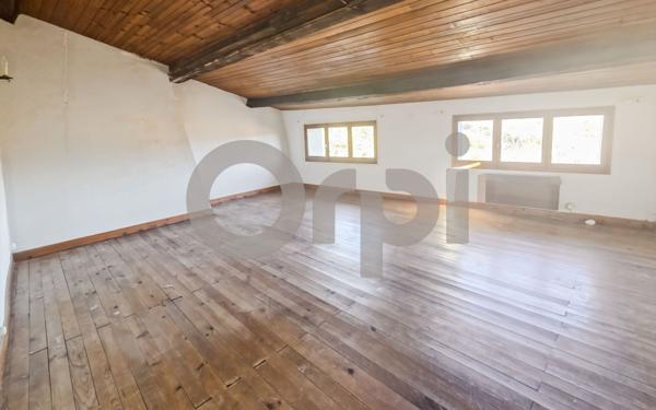 Maison à vendre    3 pièces •  Rosans